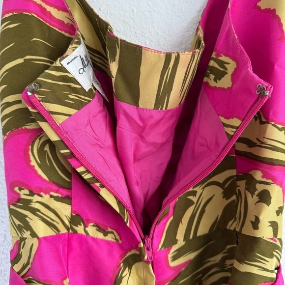 Milly Silk Tropical Palm Tie Waist
Dress in Pink and Green Size 8 - Picture 8 of 16